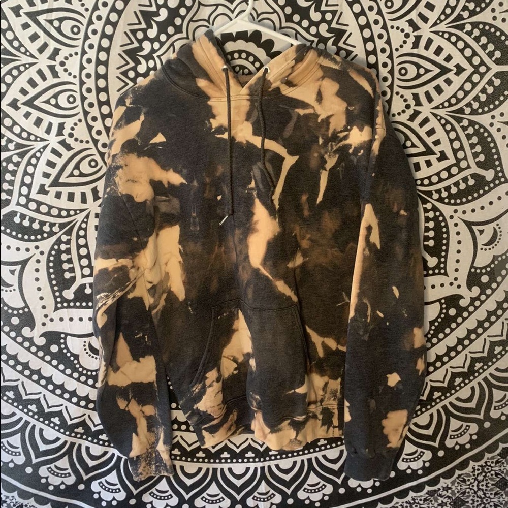 HANES- Bleach tie-dye hoodie